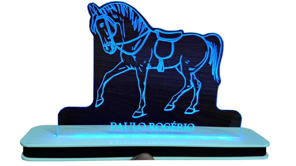 Luminária de LED Animais - Cavalo e Sela - com Nome Personalizado